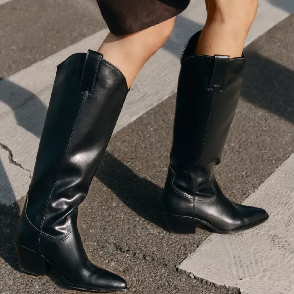 NWOT Zara Tall Black Western Boots - Size 38 / 7.5 🔥